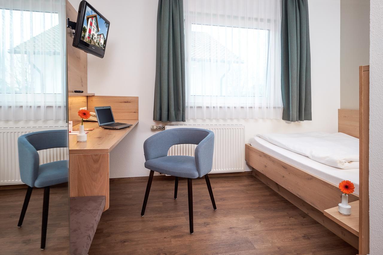 Hotel Heuboden Umkirch Eksteriør bilde